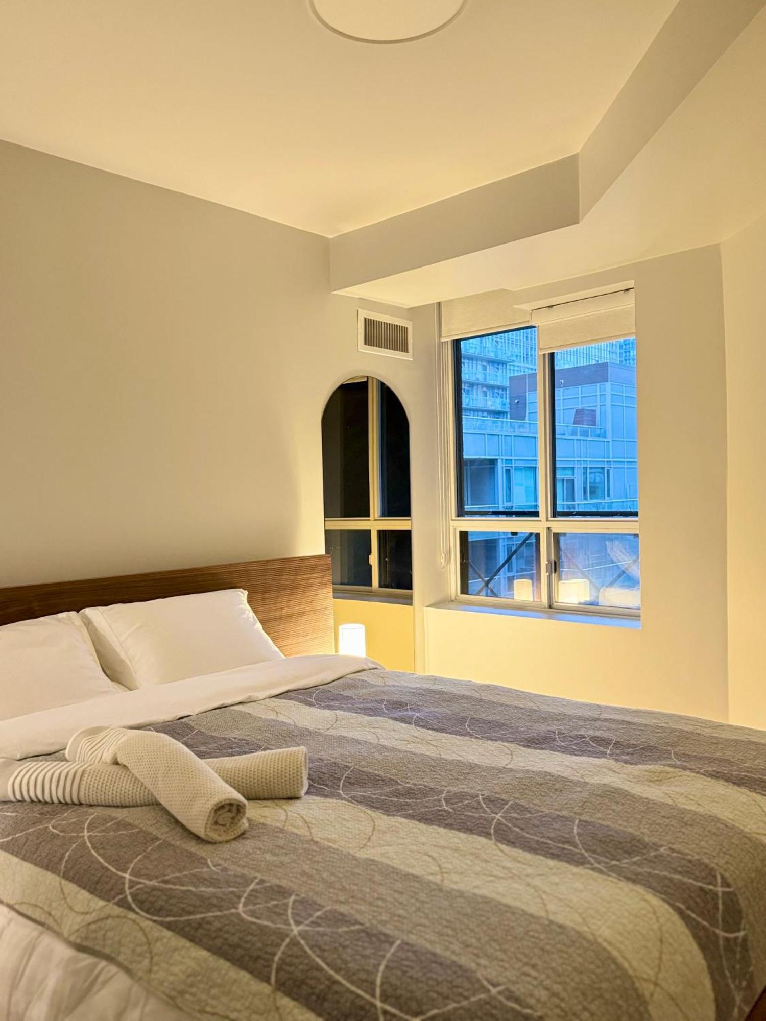 Boutique Suite Of Downtown Toronto Buitenkant foto